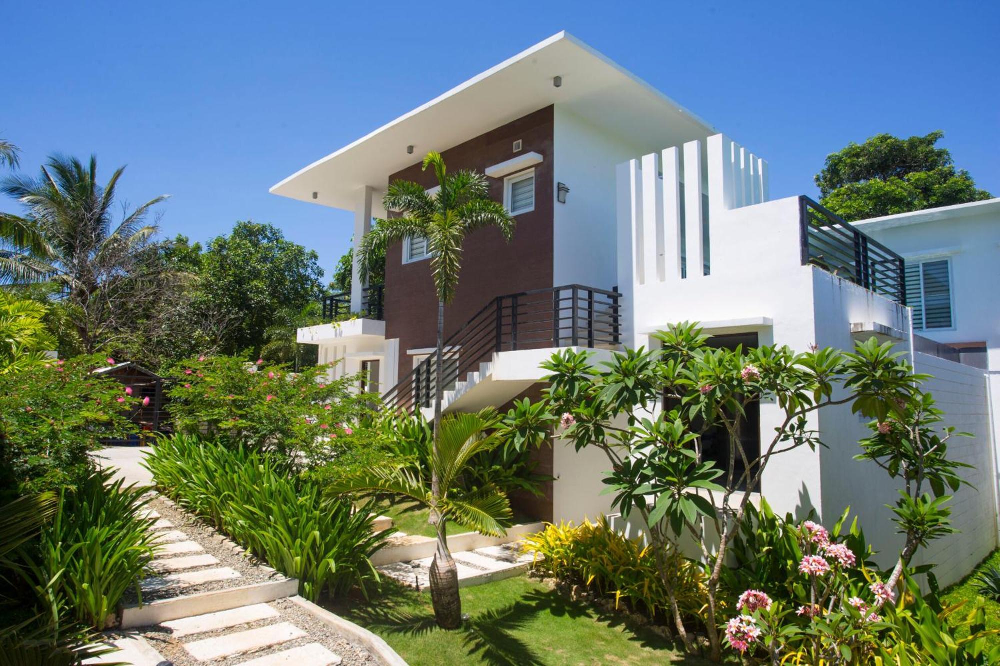 One Hagdan Villas Yapak Exterior photo
