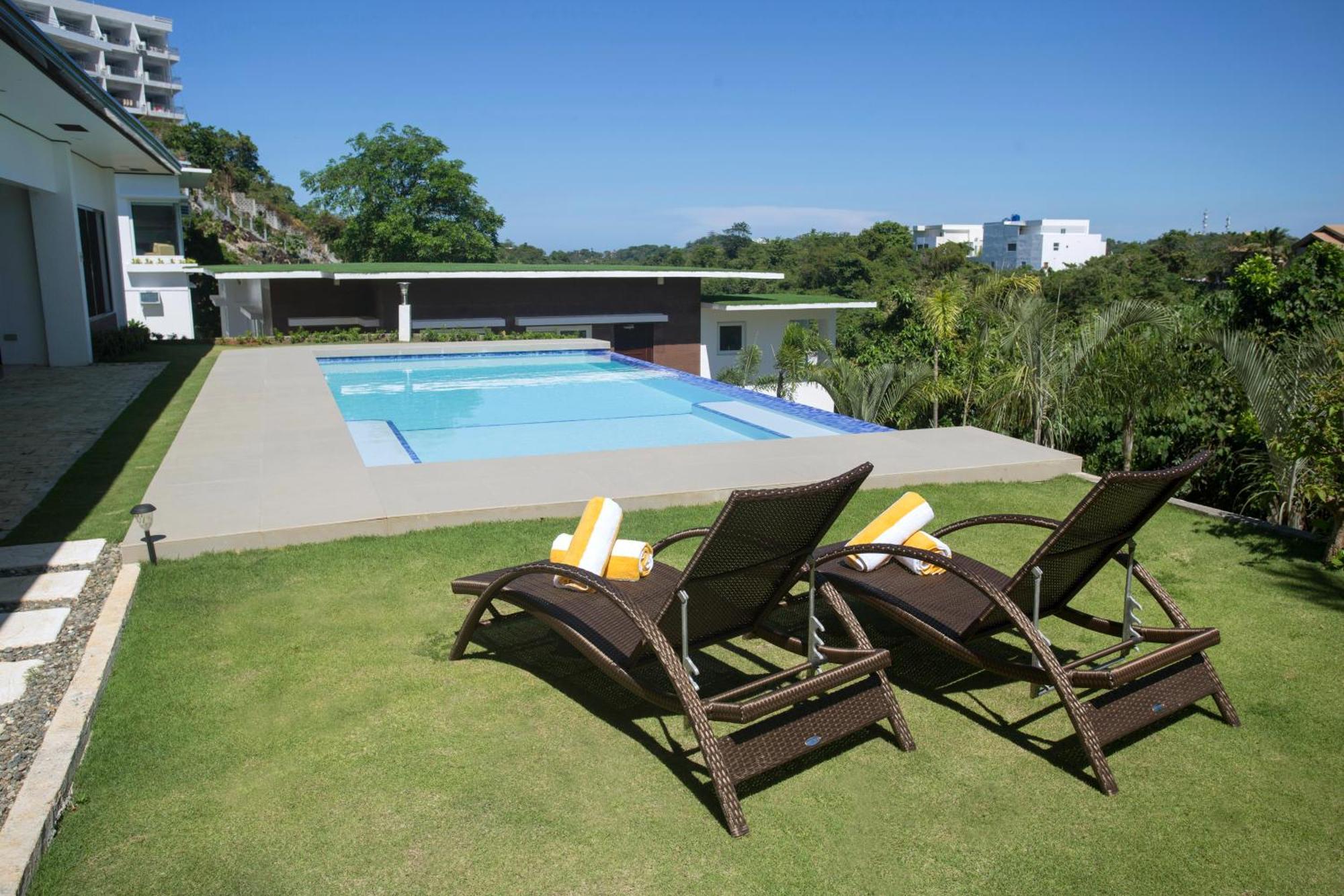 One Hagdan Villas Yapak Room photo